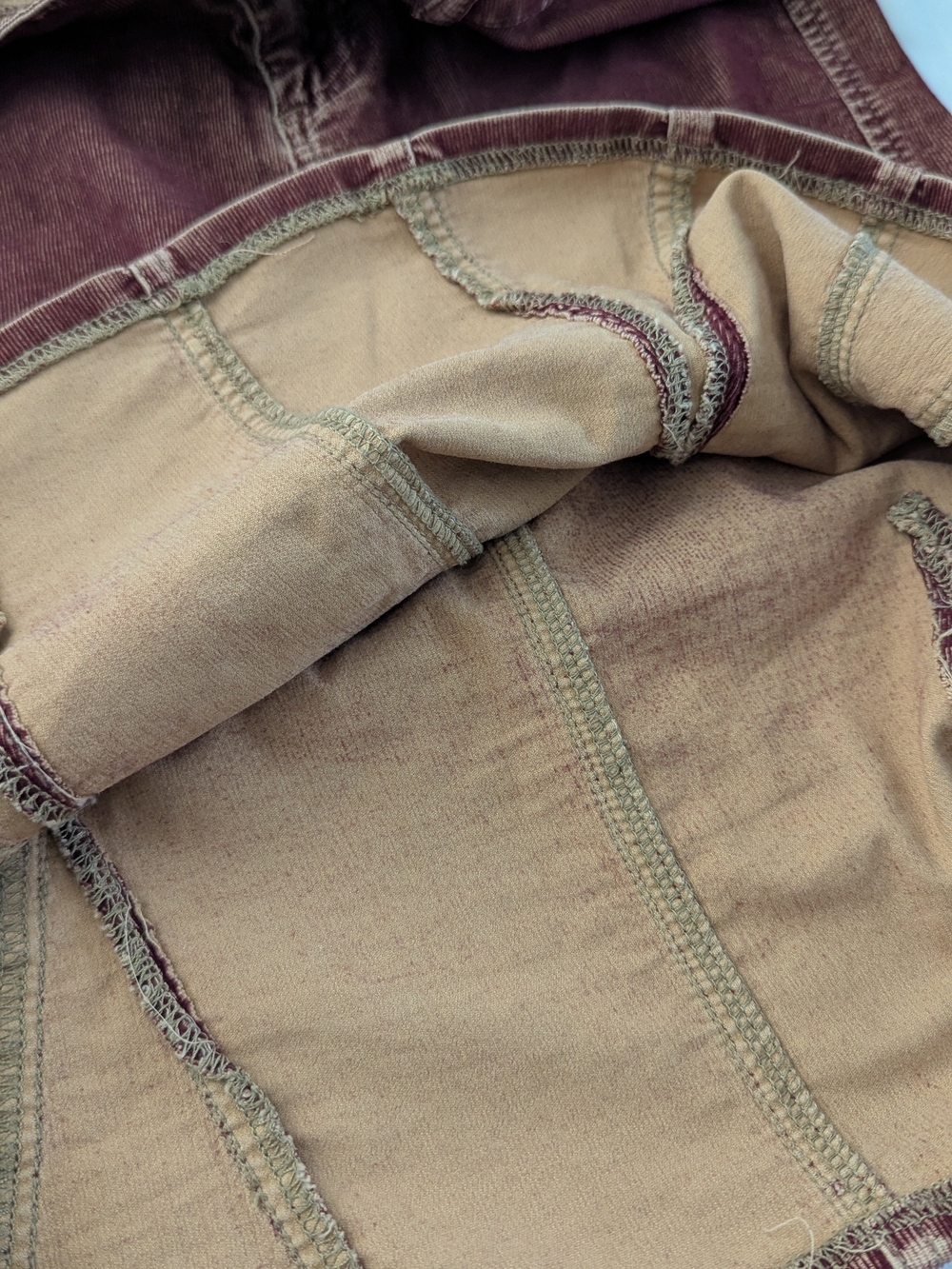 Super Cute Vintage Guess Women's Rust Brown Corduroy A-Line Skirt - Picture 4 of 5